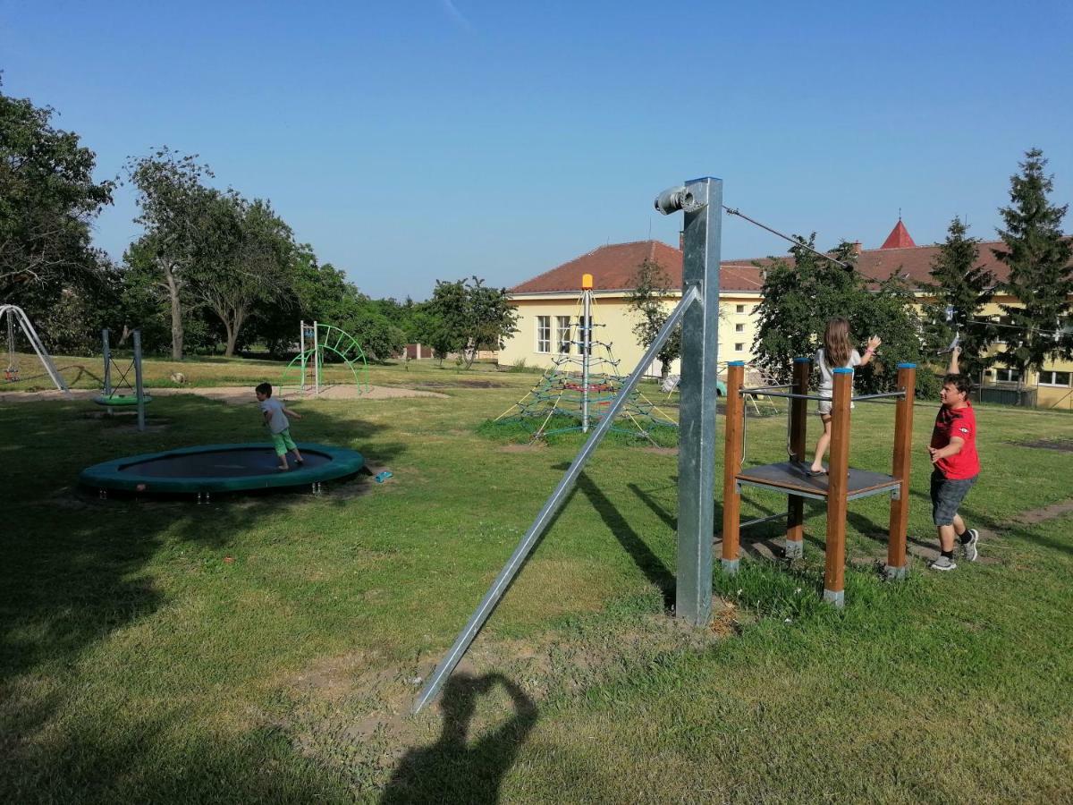 Apartmany Fojtova Studna Sedlec  Exterior foto